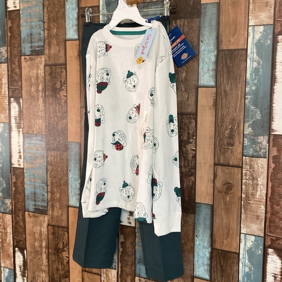 Boys 6/7 bear T-shirt with green dickies - Picture 13 of 14